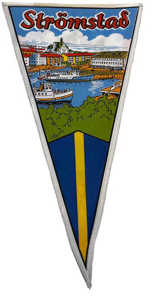 Pennant Two Sides Strömstad