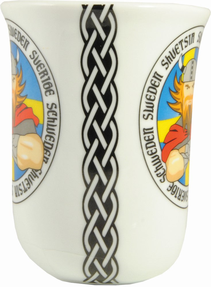 Drinkinghorn viking