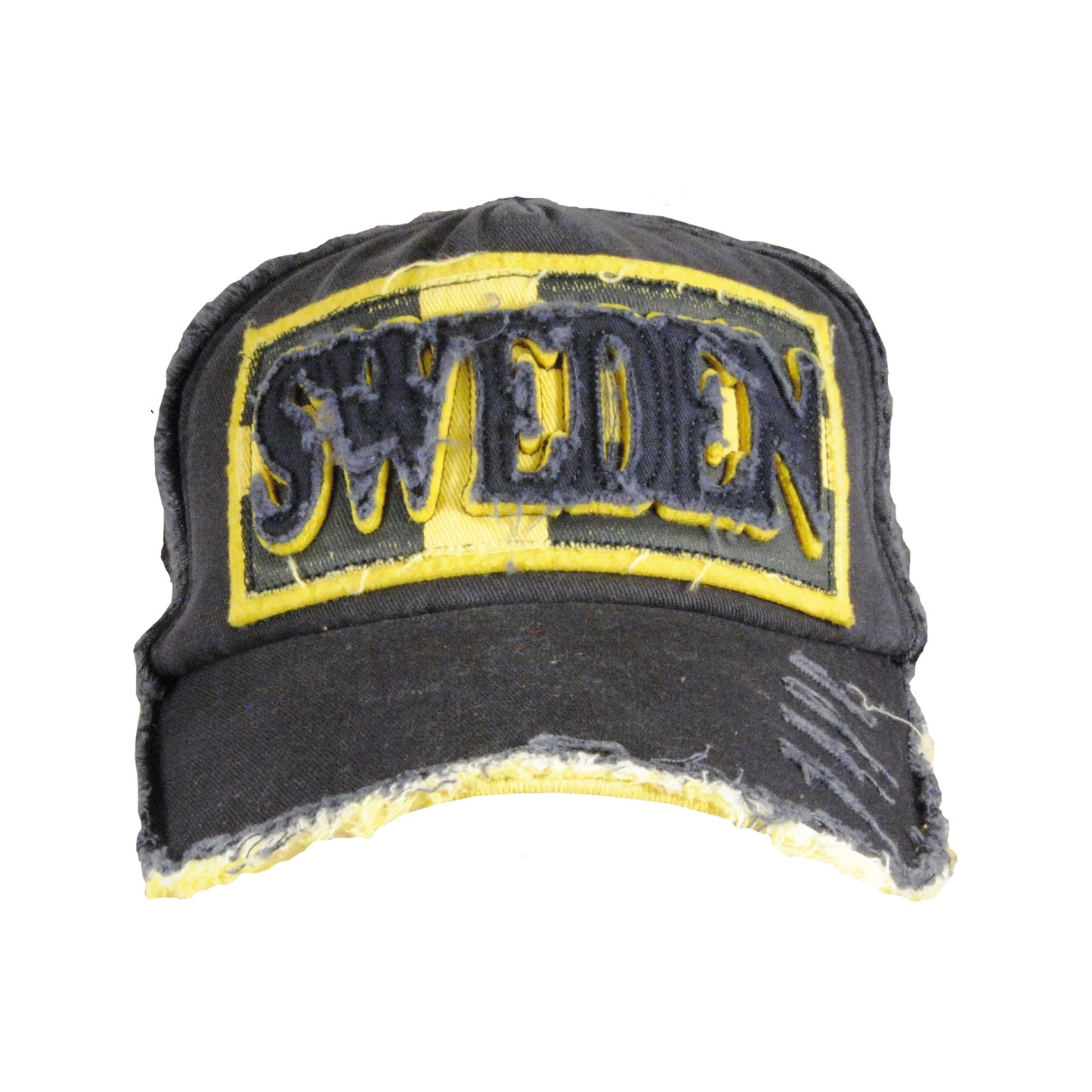 Mörkgrå och gul keps med sliten look, svensk flagga i bakgrunden och texten Sweden i 3D ovanpå.