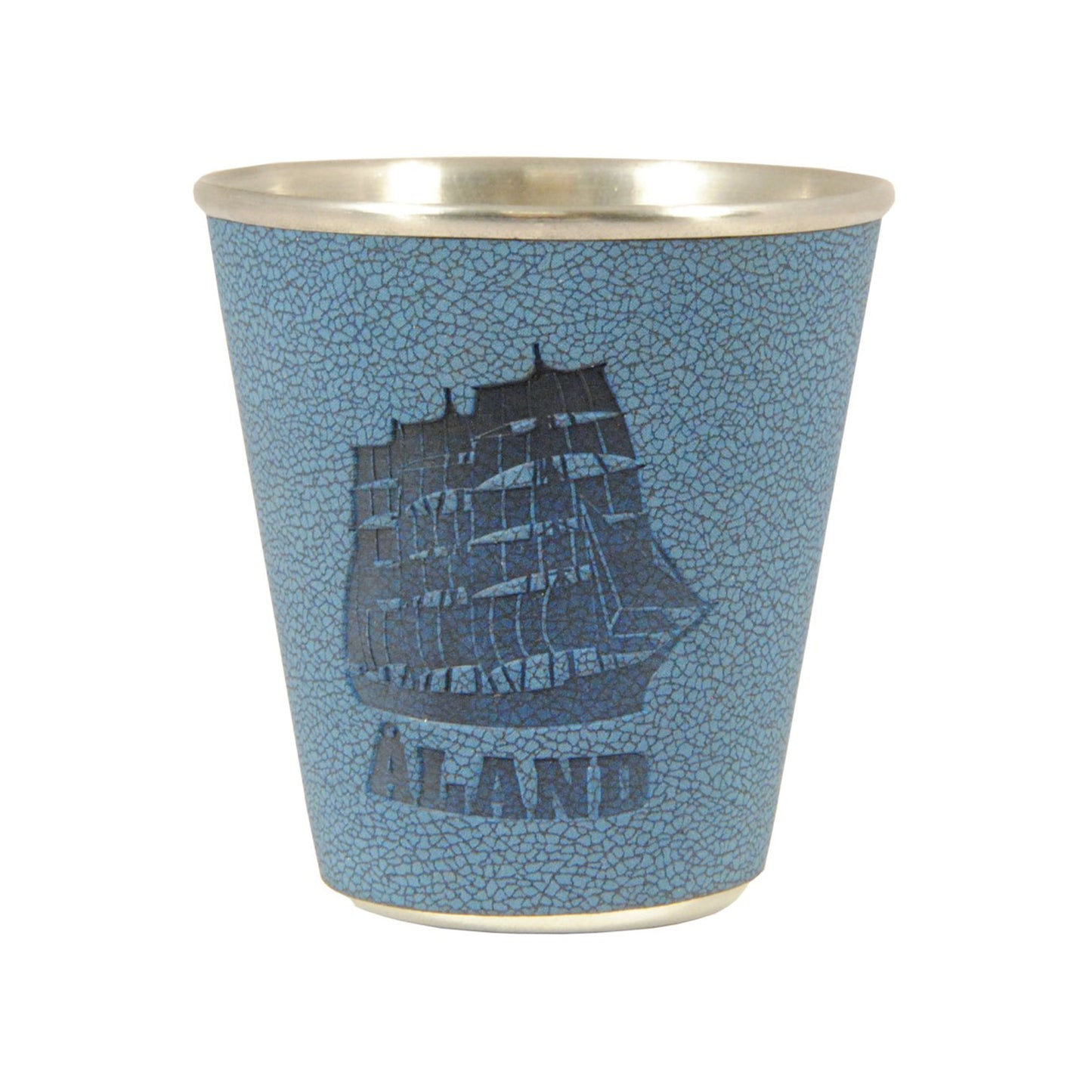 Metallshotglas med blått läderomslag, motiv av segelfartyget Pommern och texten "Åland".