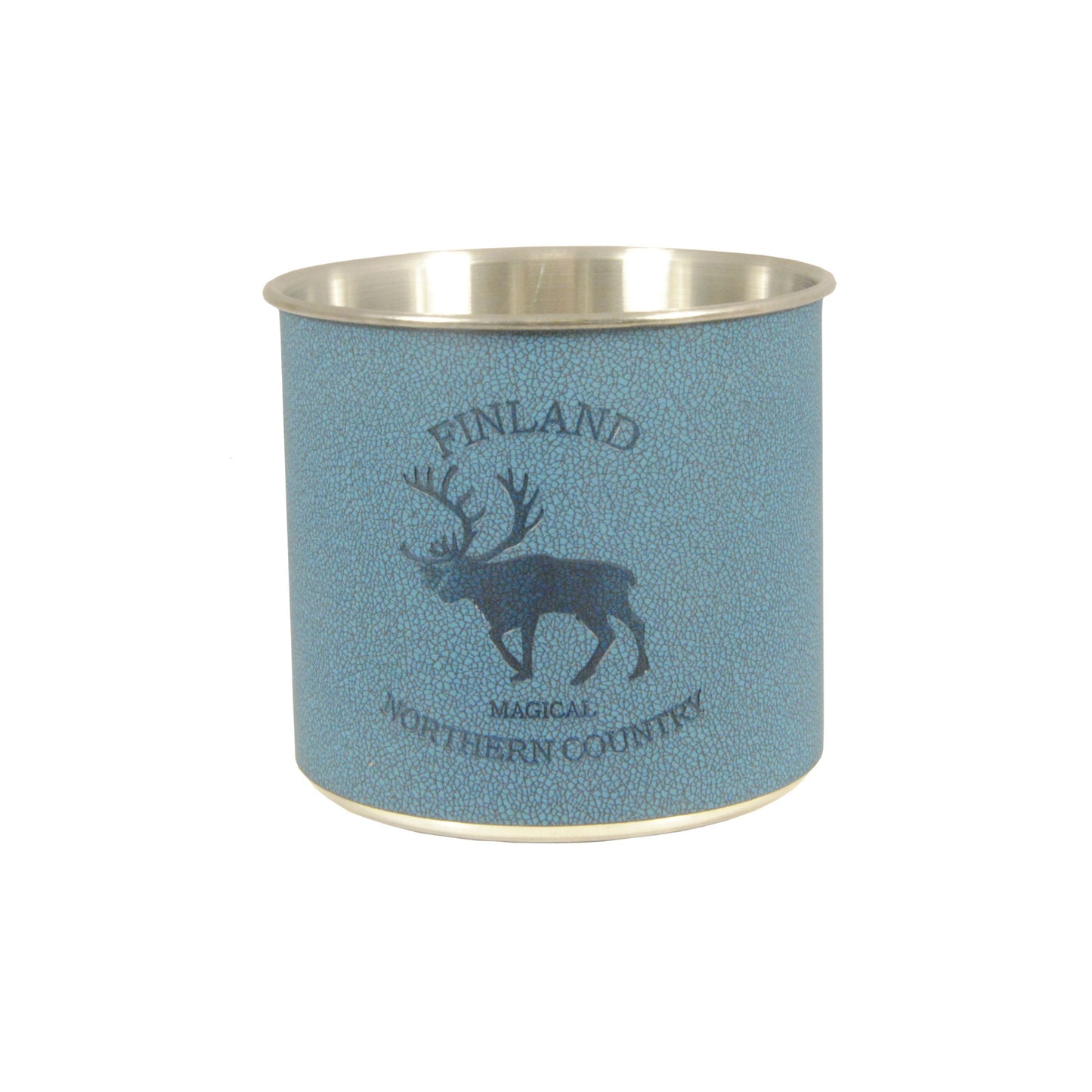 Blå metallmugg med motiv av en ren och texten 'Magical Northern Country', perfekt för friluftsliv och vandring, 7,5 cm hög och 8 cm i diameter.
