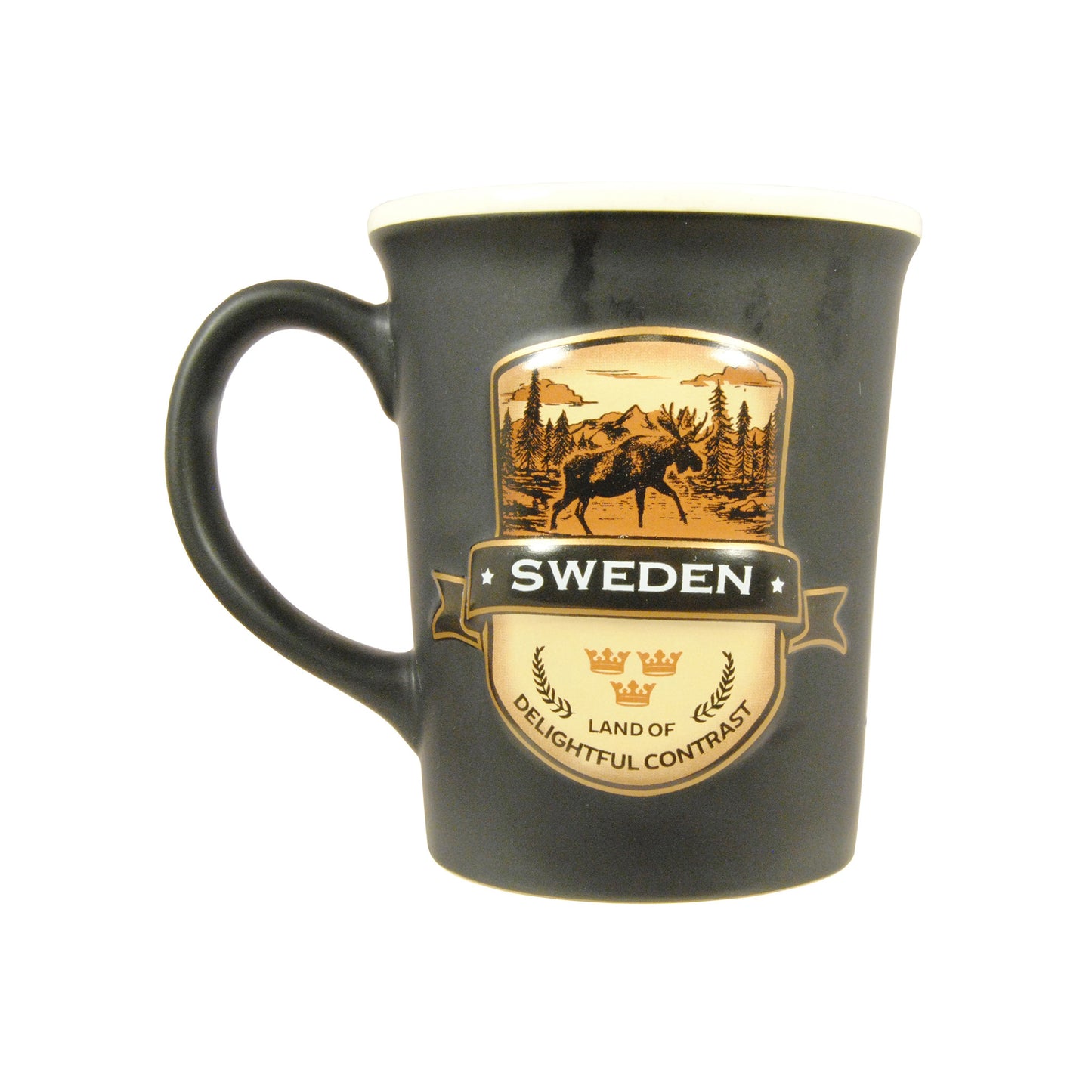Svart mugg med crémefärgad insida och "Sweden Land Of Delightful Contrast" – bild på baksidan av muggen med 2D-motiv, perfekt som souvenir eller present.