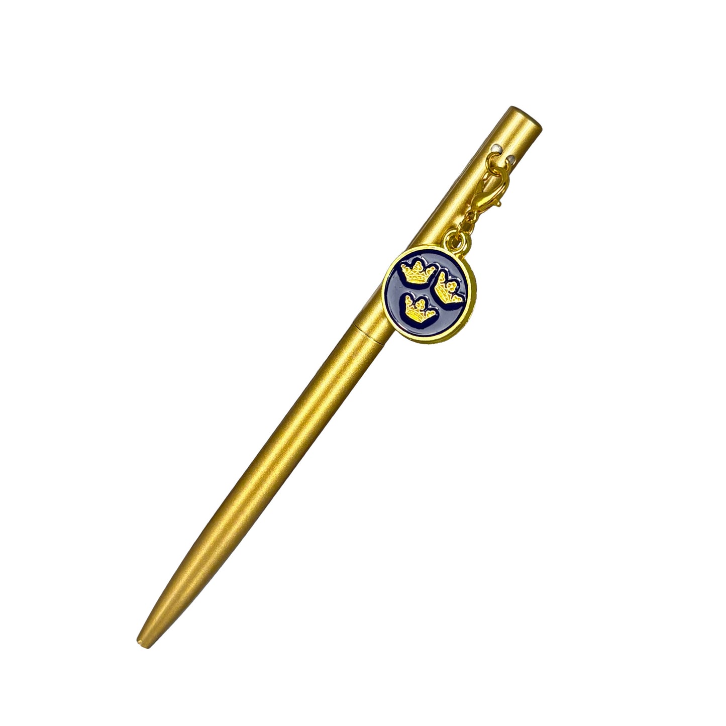 Guldfärgad penna med rund blå berlock dekorerad med tre kronor.
