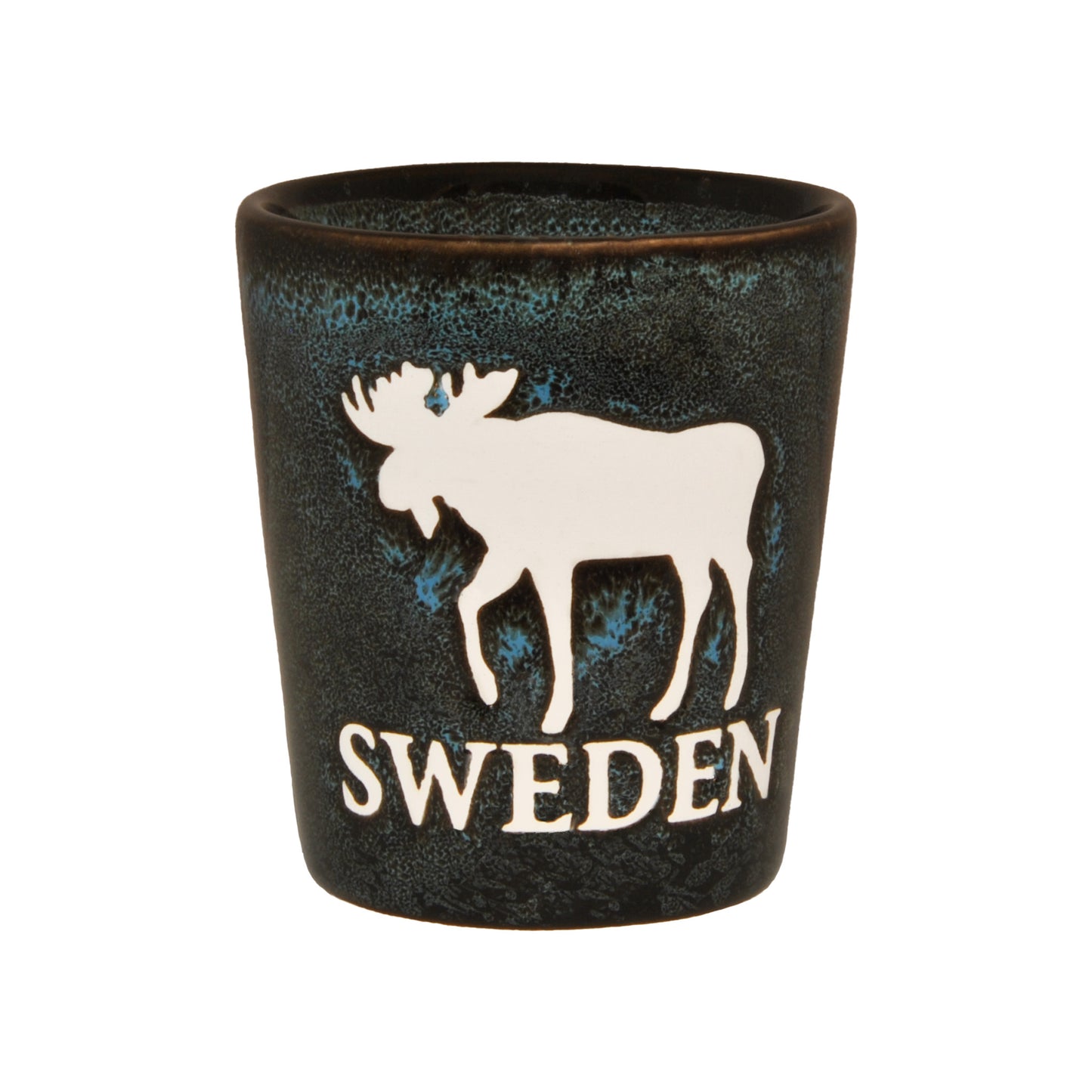 Rustikt blått shotglas med motiv av en älg och texten "Sweden", perfekt för att njuta av snaps eller shots med en svensk touch.