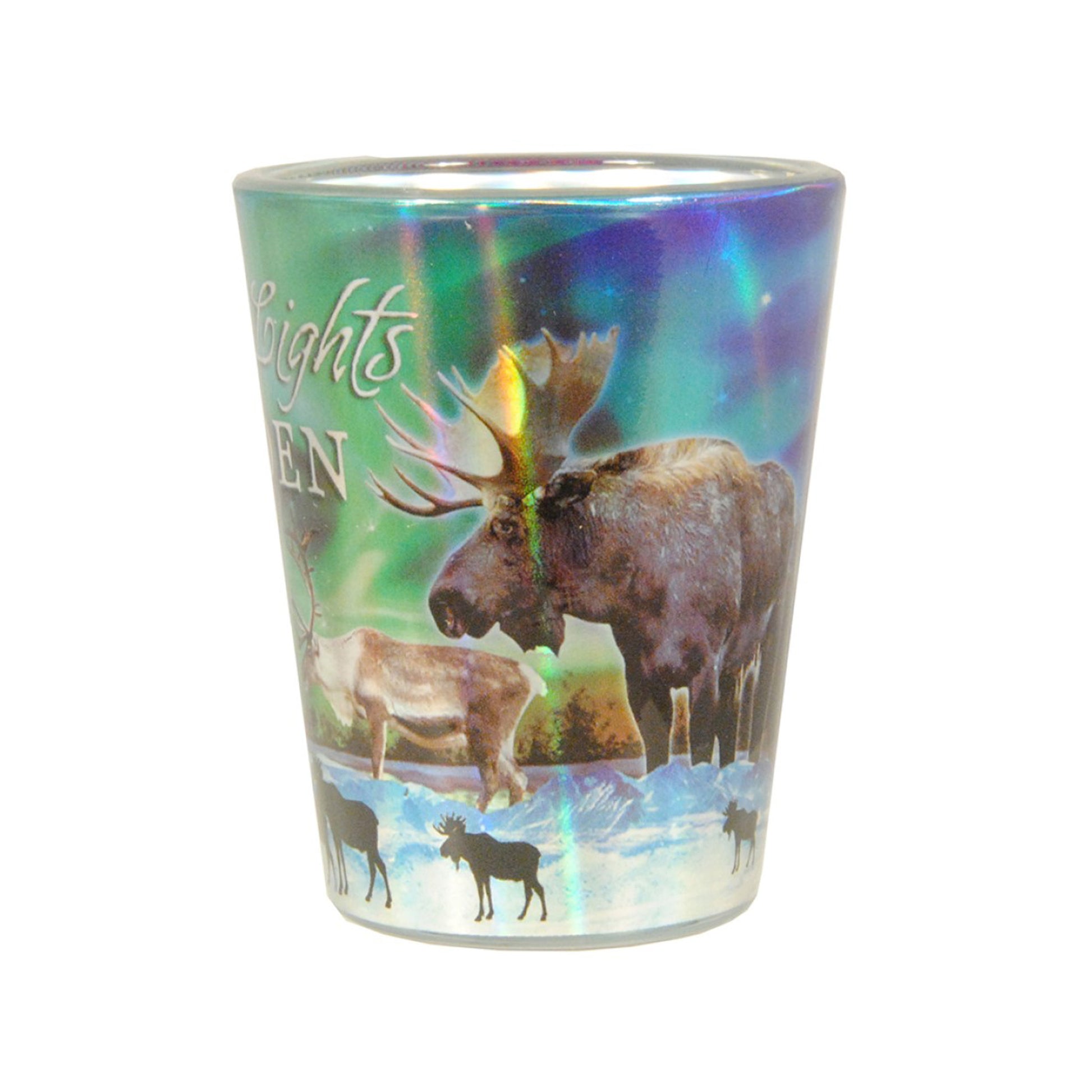 Shotglas med motiv av en ren, en älg, norrsken samt siluetter av älgar och renar.