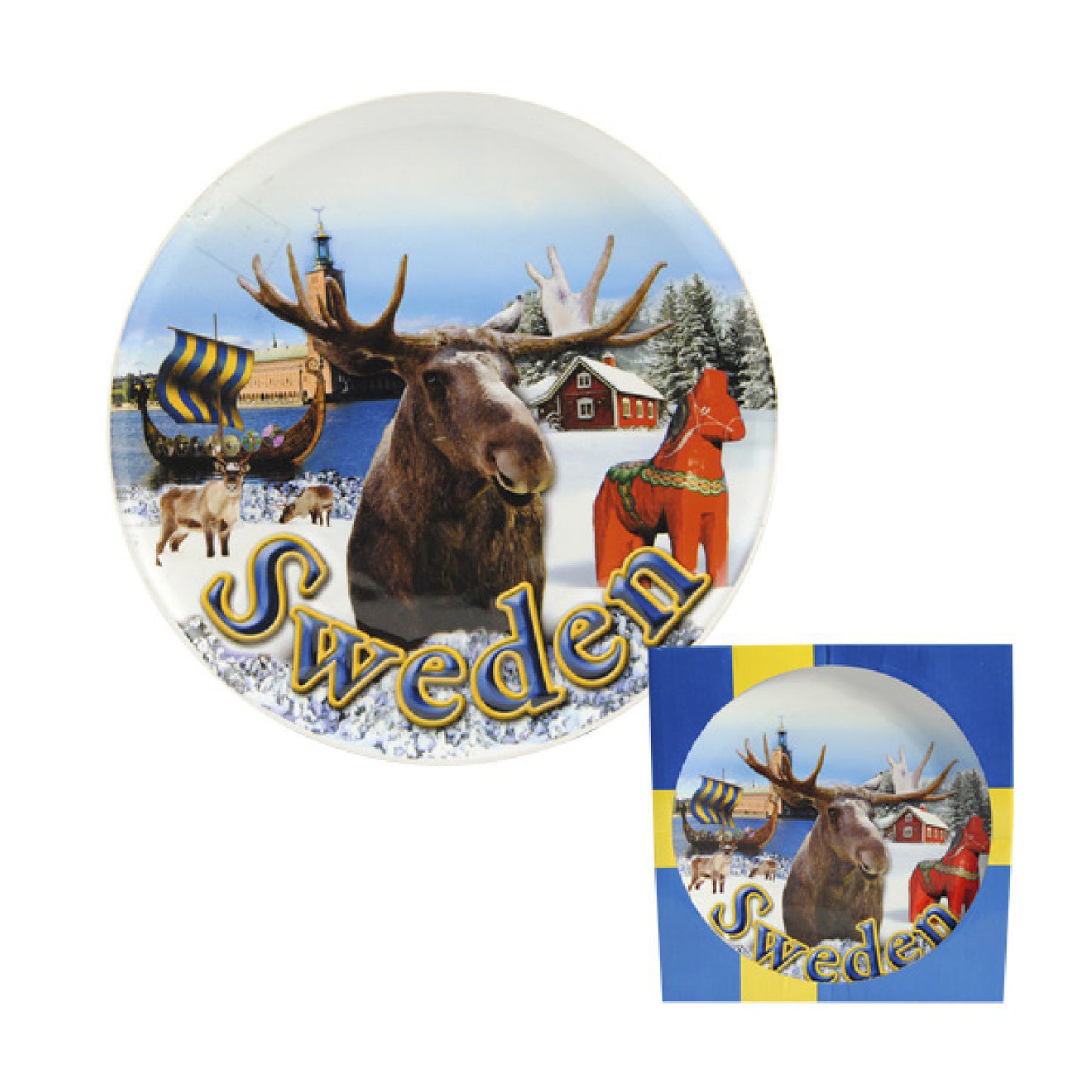 Souvenirtallrik med vintermotiv och 3D-texten "Sweden". Tallriken är 20 cm i diameter och har motivet ända ut i kanten. Kartong med svensk flagga och medföljande bordsställ.