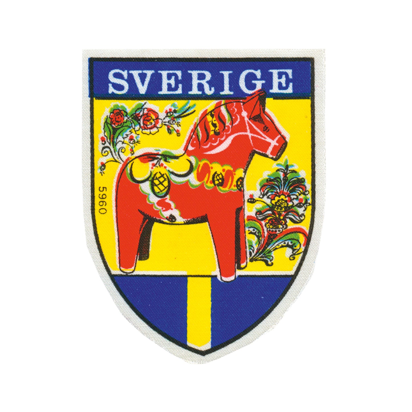 Tygmärke med en Dalahäst och texten "Sverige" i vintage stil. Souvenirmärke som måste sys fast
