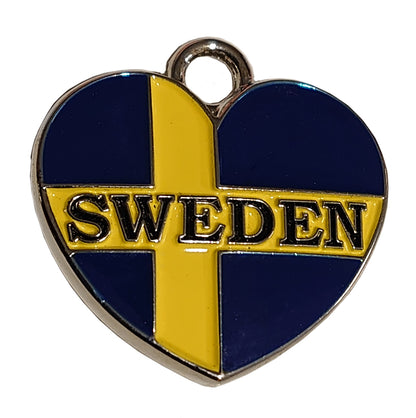 Keychain Sweden Heart Pom Pom