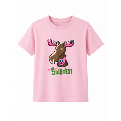 Rosa barn t-shirt med motiv av tecknad älg och texten "Sweden"