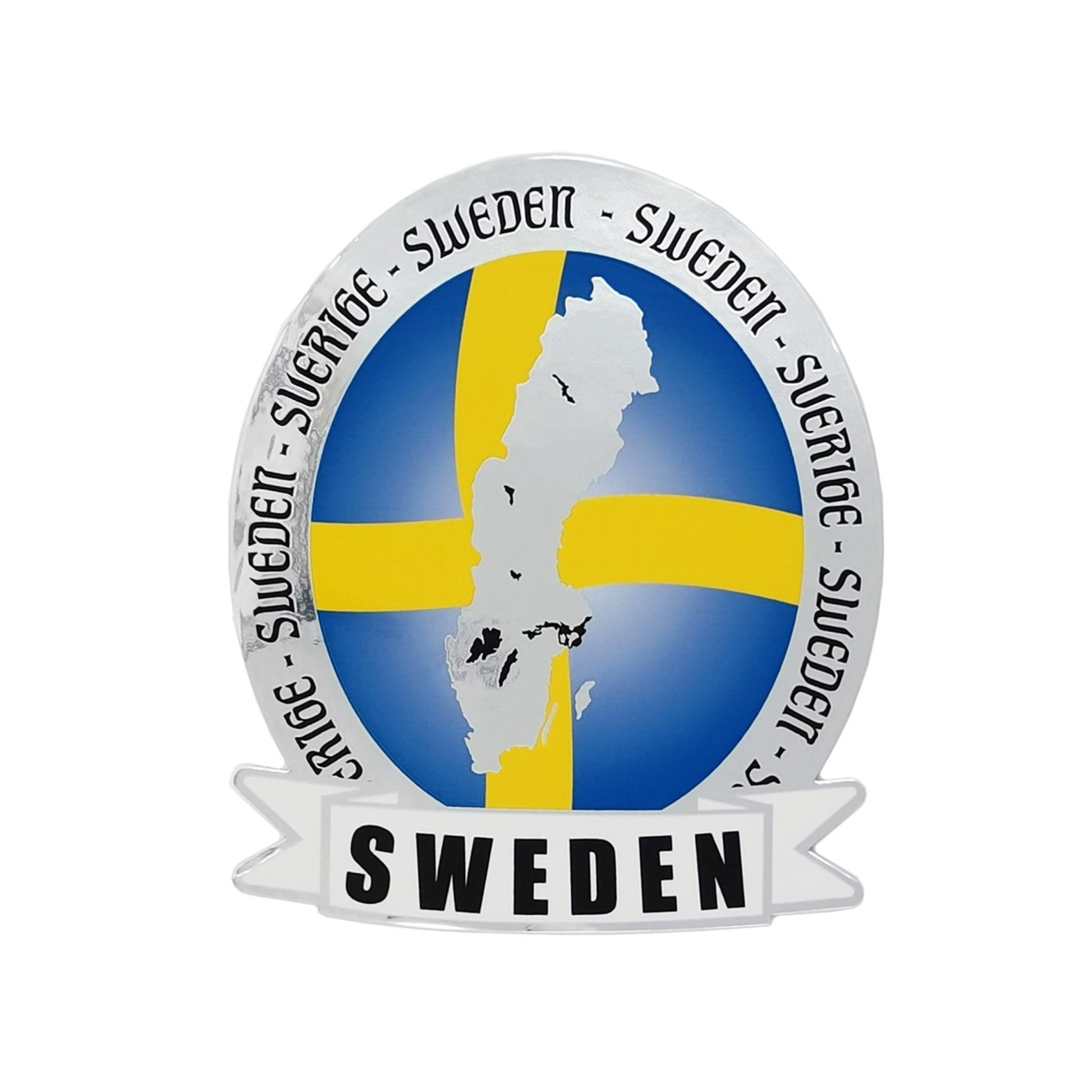 Oval dekal med svenska flaggan och Sveriges karta. Runt hela dekalen står texten “Sverige - Sweden ” och längst ner finns en banderoll med texten “Sweden”. 