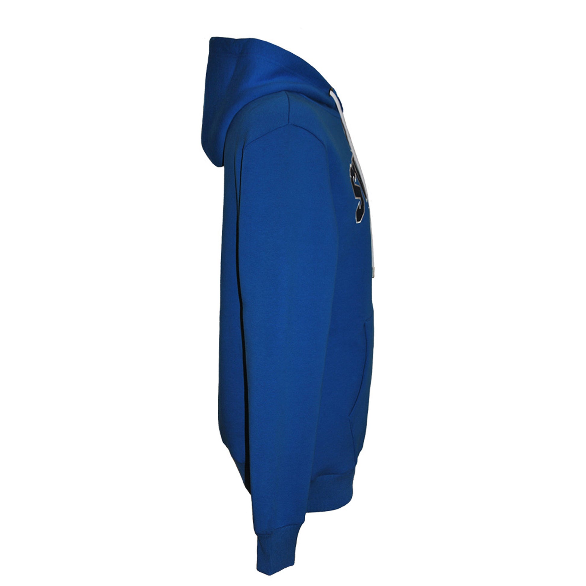 Blå hoodie med svensk flagga och texten Sweden – sedd från sidan. 