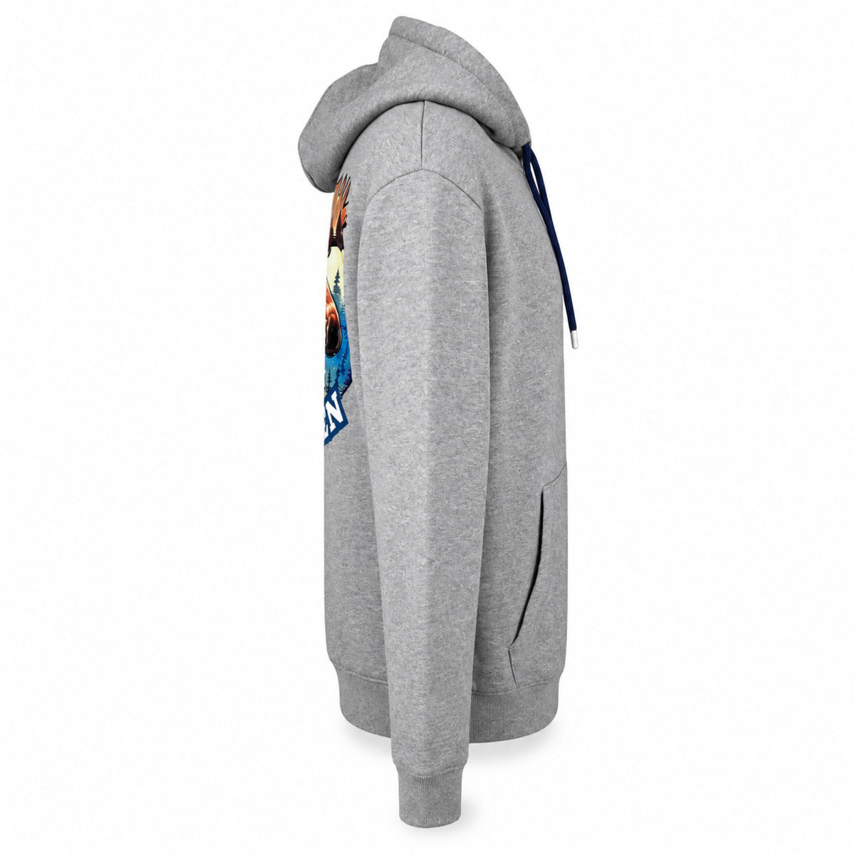 Ljusgrå hoodie, med texten "Sweden" tryckt på ena bröstet - sedd från sidan.