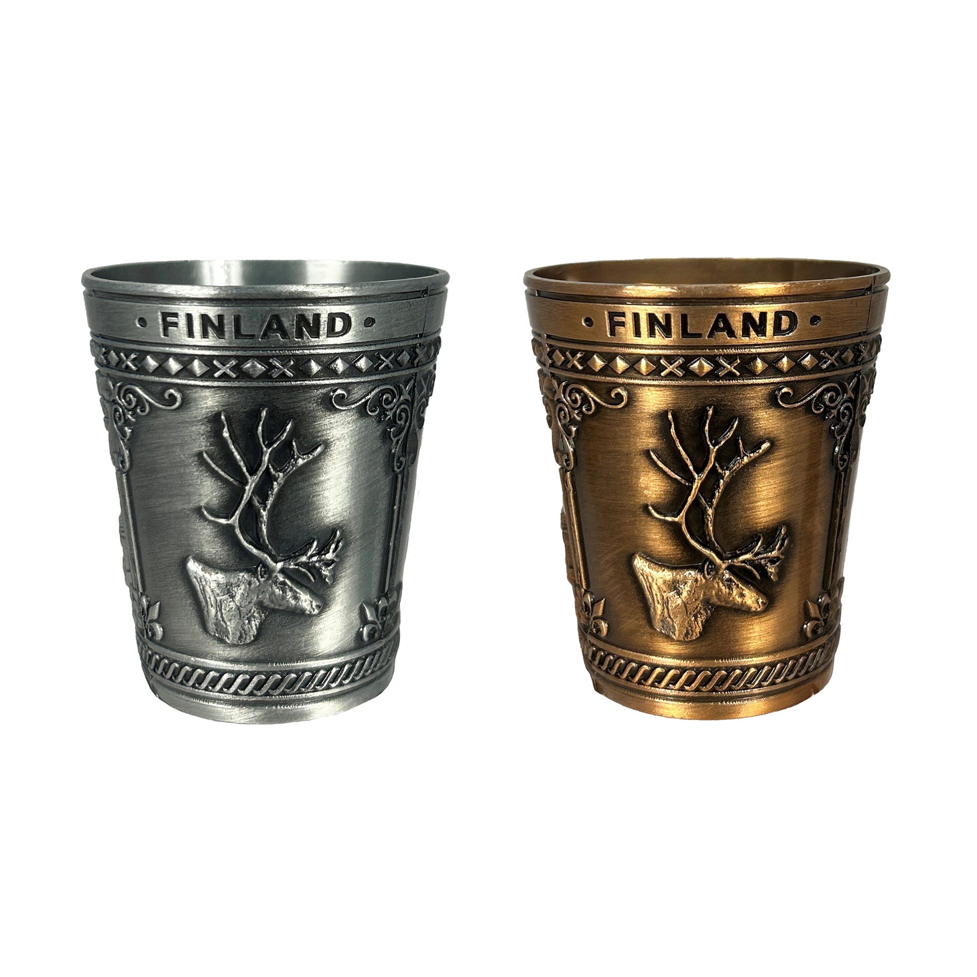 2-pack silver och bronsfärgat shotglas dekorerat med ett renhuvud och texten "FINLAND".