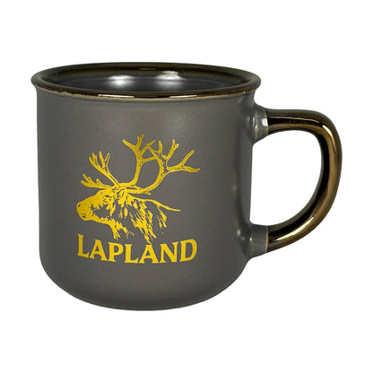 Grå mugg med guldfärgat renmotiv och texten "Lapland" – stilren souvenir.