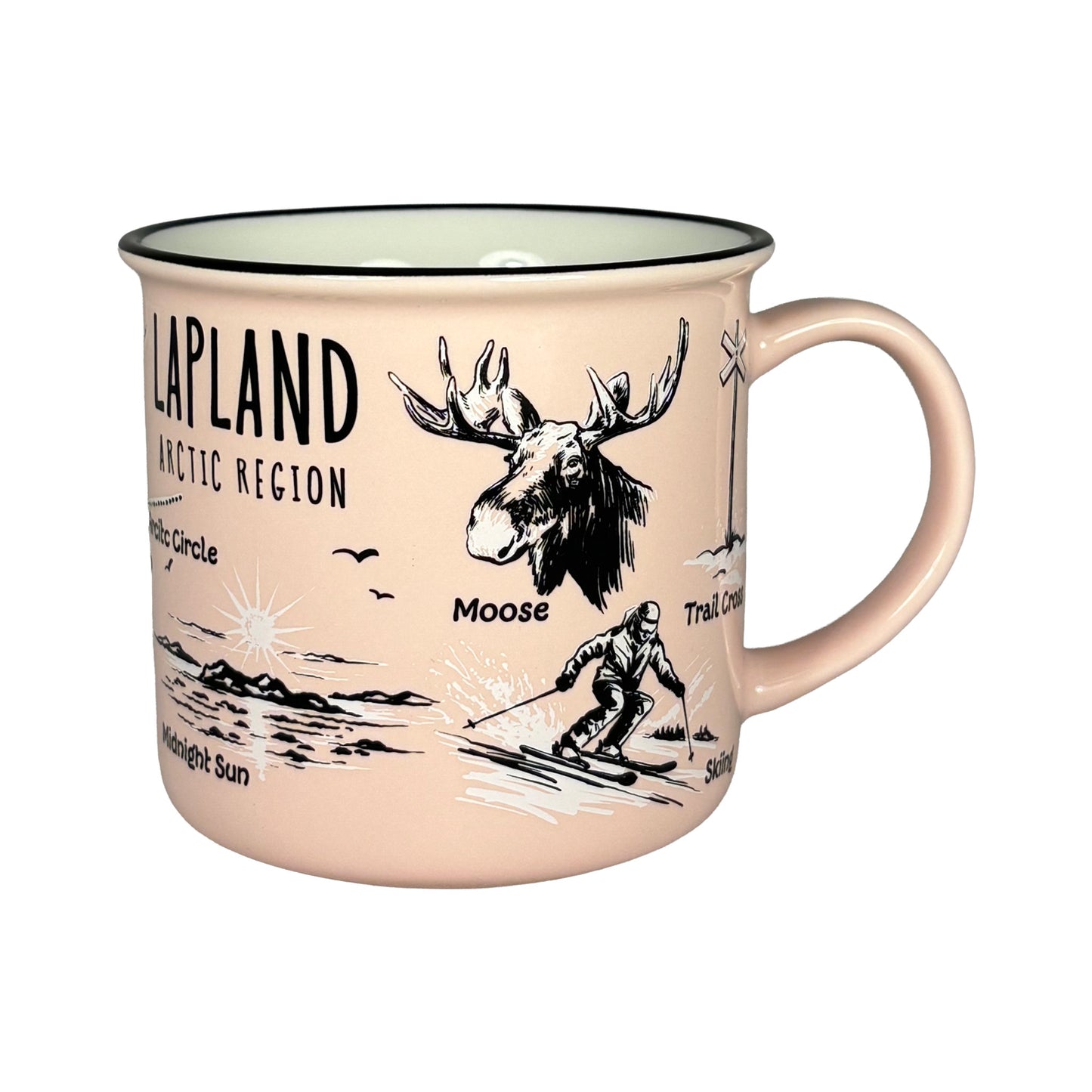 Rosa mugg med handtaget åt höger, med svartvita illustrationer av ren, hundspann, midnattssol och en karta över Sverige, Finland och Norge med markerad Polcirkeln samt texten "Lapland Arctic Region".