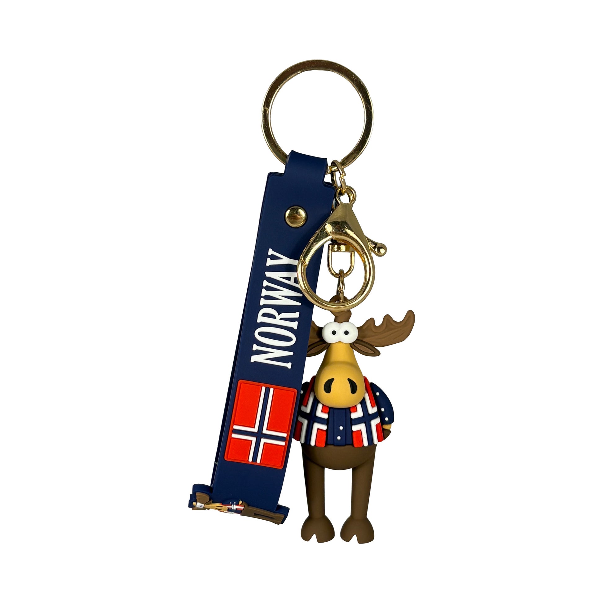 Nyckelring med älgfigur i jacka prydd med norska flaggor, fäst vid en blå PVC rem med norsk flagga, älg och texten "Norway", samt guldfärgad nyckelring.