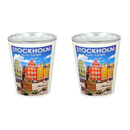 Två shotglas med Stockholm-motiv, levereras som 2-pack – en festlig souvenir och present.