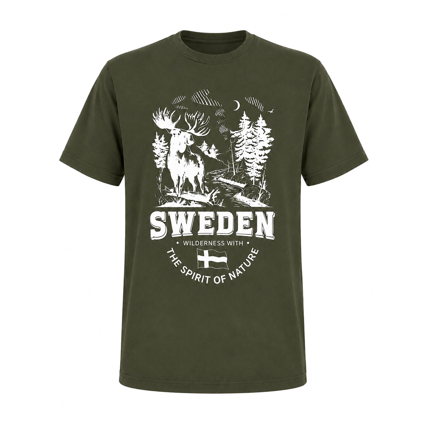 Grön T-shirt med älgmotiv och texten "Sweden – Wilderness with the spirit of nature" i vitt. 