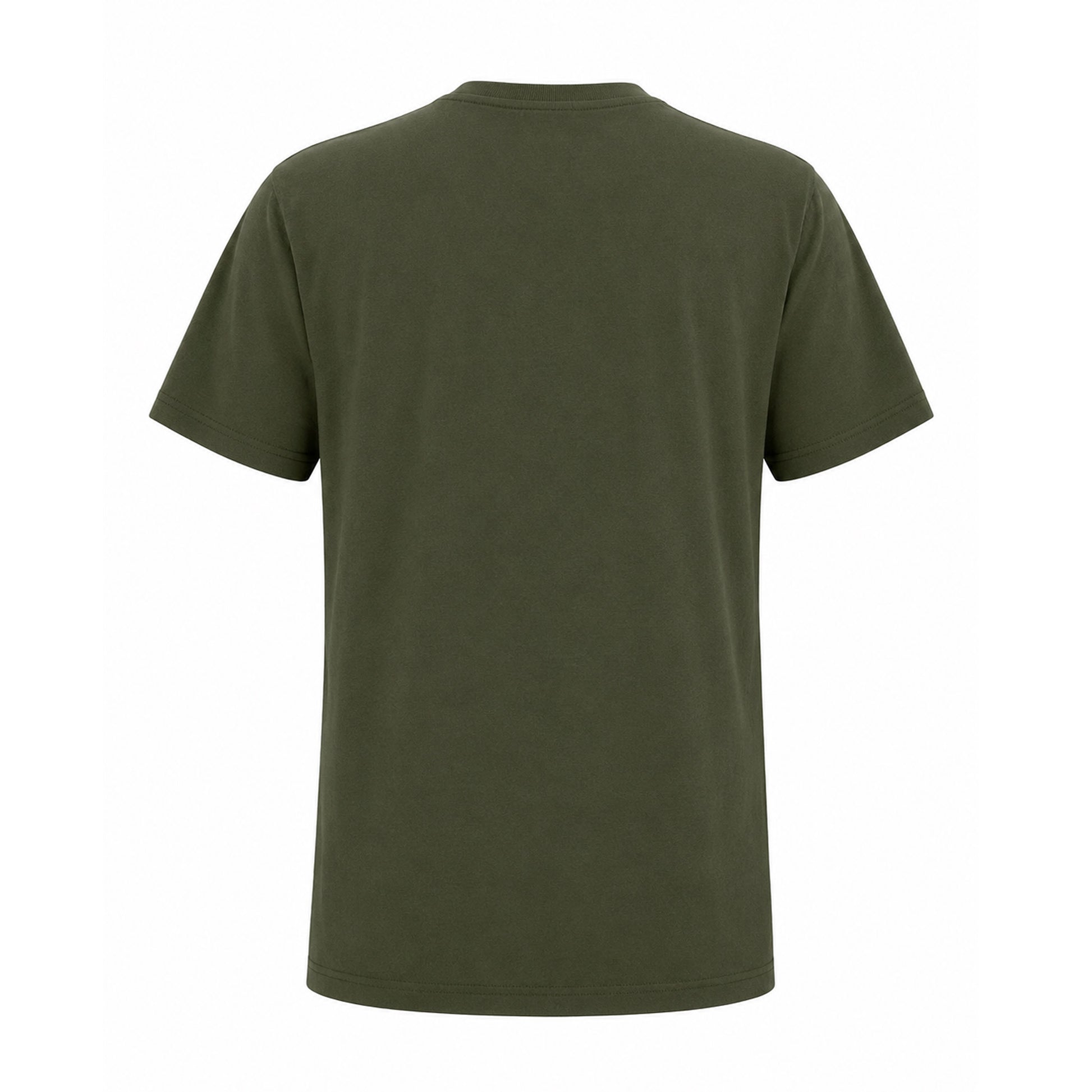 Grön T-shirt med älgmotiv och texten "Sweden – Wilderness with the spirit of nature" i vitt. Sedd bakifrån