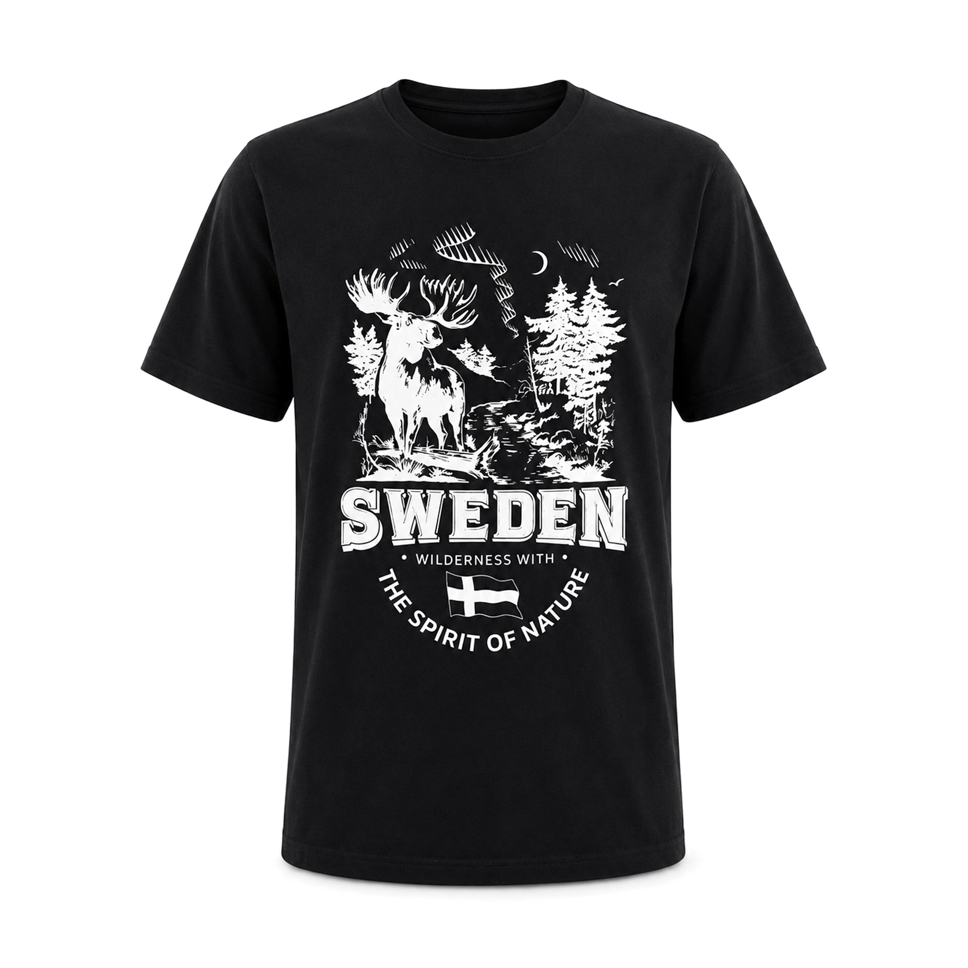 Klassisk svart T-shirt med stilfullt älgmotiv och texten  "SWEDEN - WILDERNESS WITH THE SPIRIT OF NATURE". 