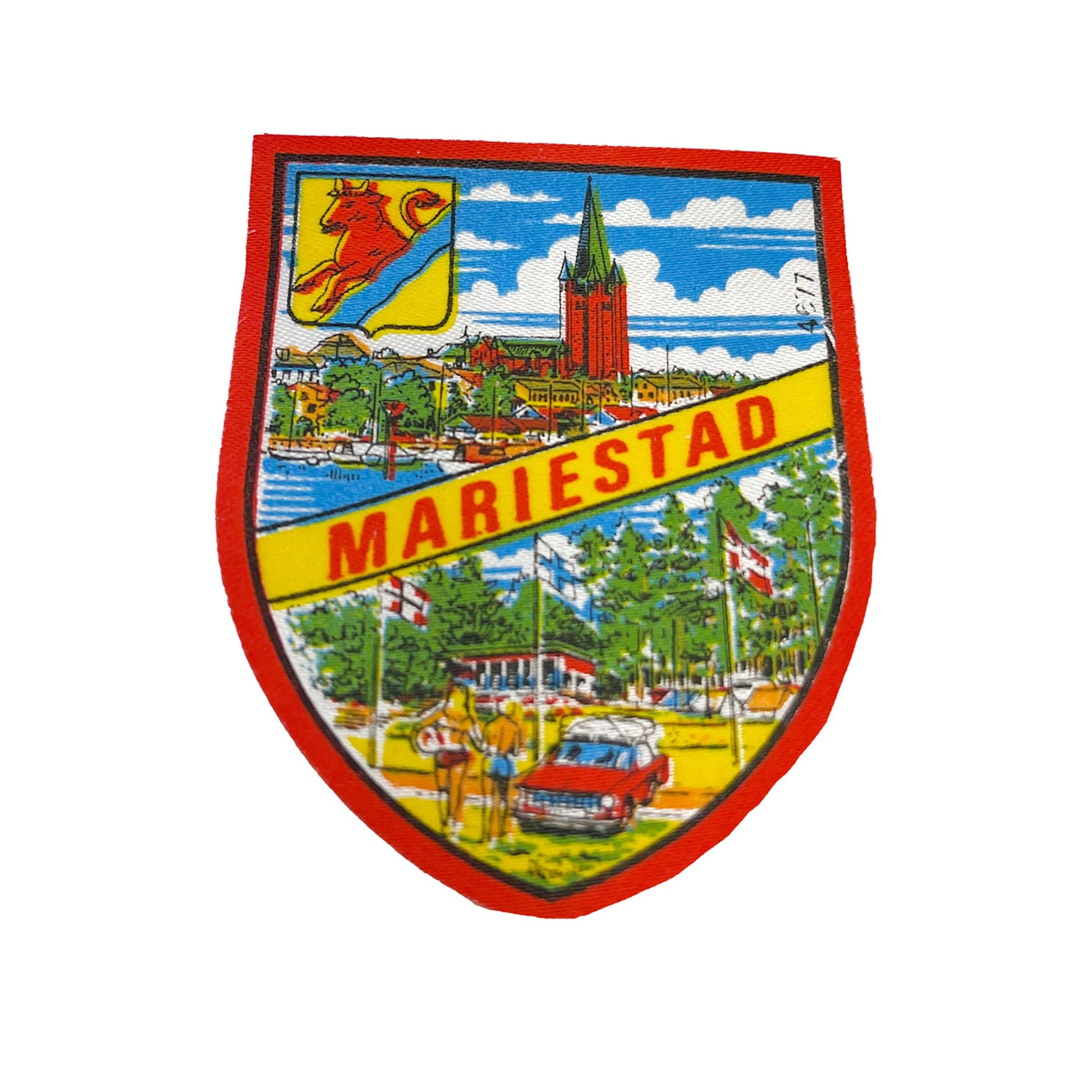 Tygmärke med motiv från Mariestad – klassiskt souvenirmärke i vintage stil, 60x82 mm, perfekt att sy fast på jacka, väska eller ryggsäck.