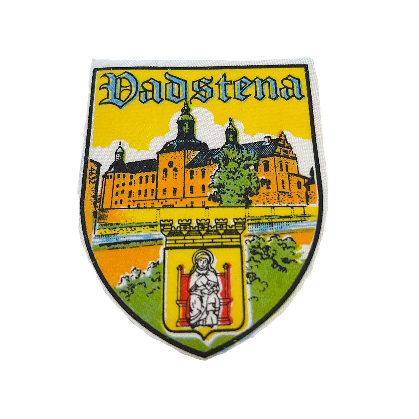 Tygmärke med motiv från Vadstena – klassiskt souvenirmärke i vintage stil, 60x82 mm, perfekt att sy fast på jacka, väska eller ryggsäck.